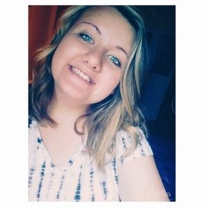 Meet your Posher, Hailey